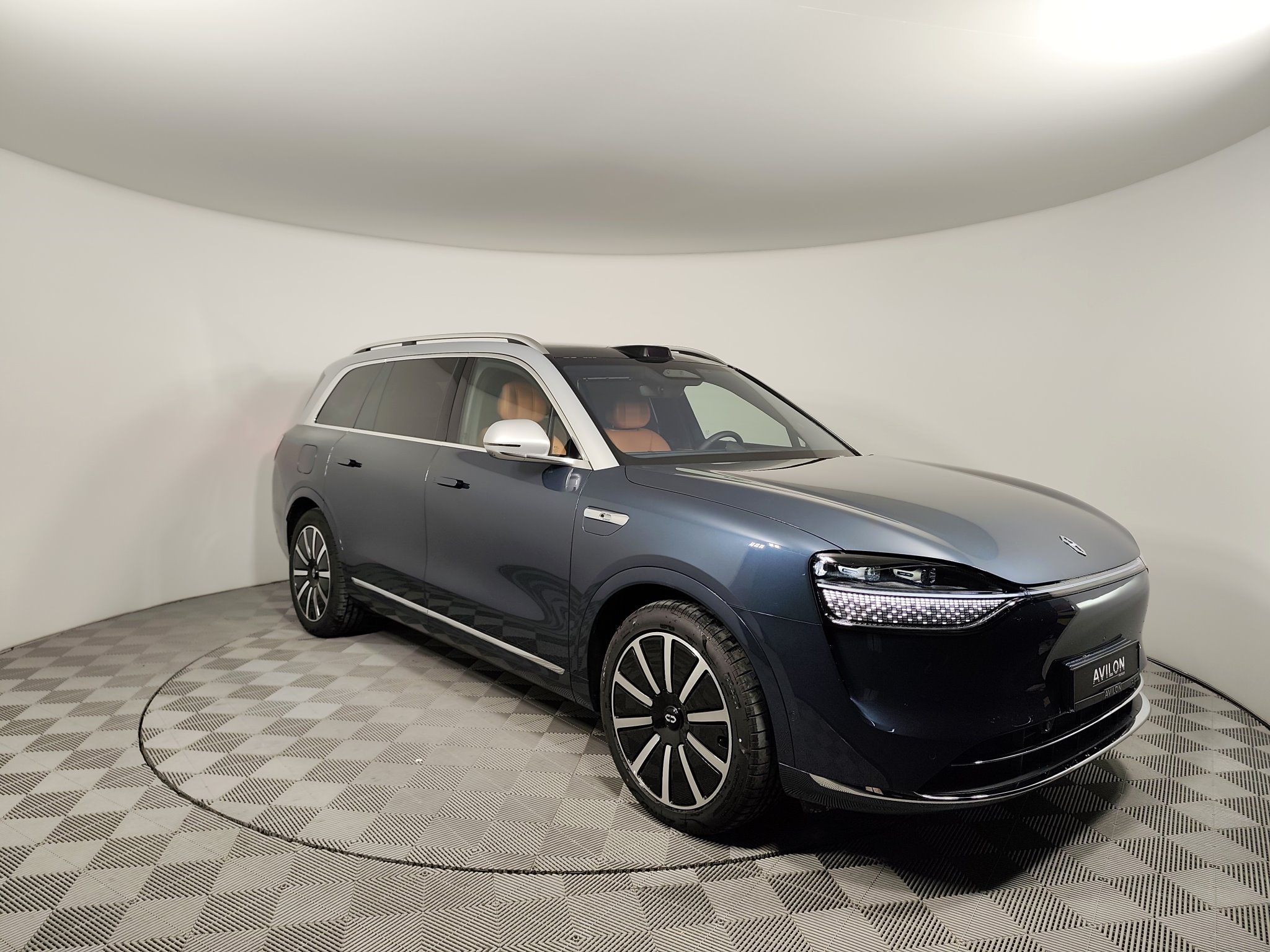 06c8b53c6c4842b958efc20c3327926d