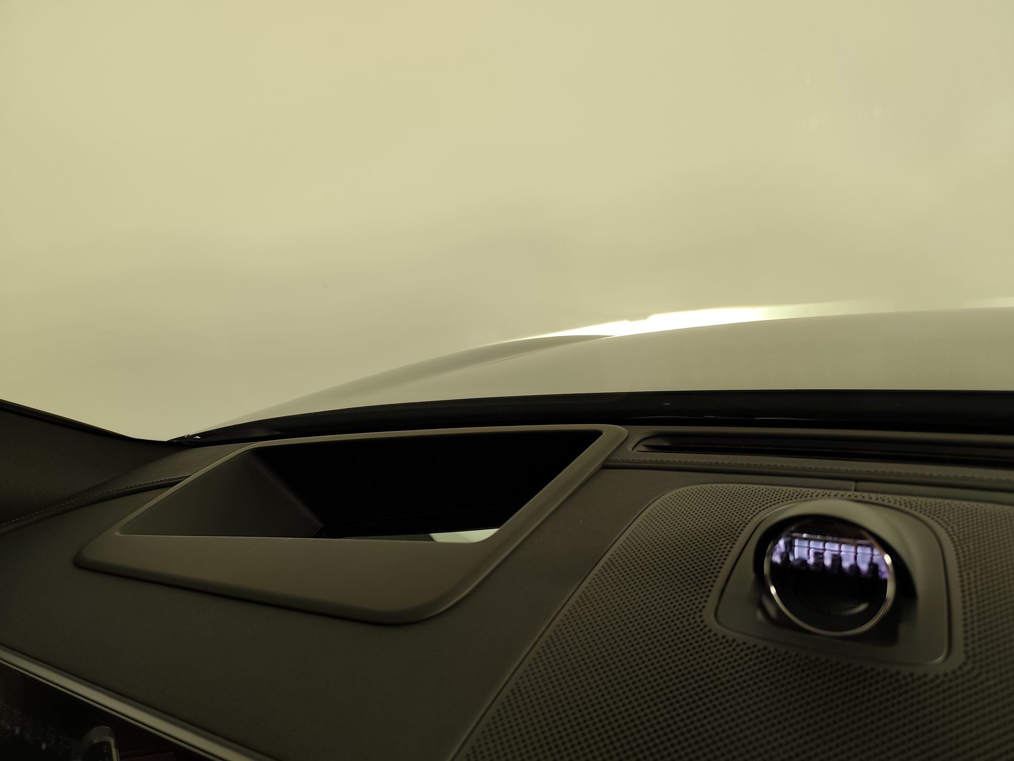 d8fe9bd39ace4d6dccaf975ee870be3e